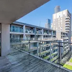 Mysquare Two Bedroom Serviced Apartment In Indescon Square